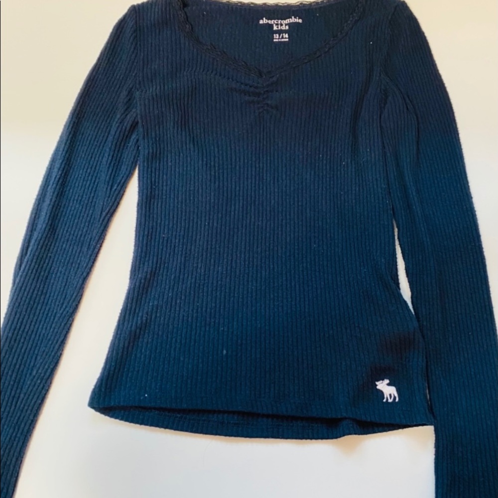 Navy top